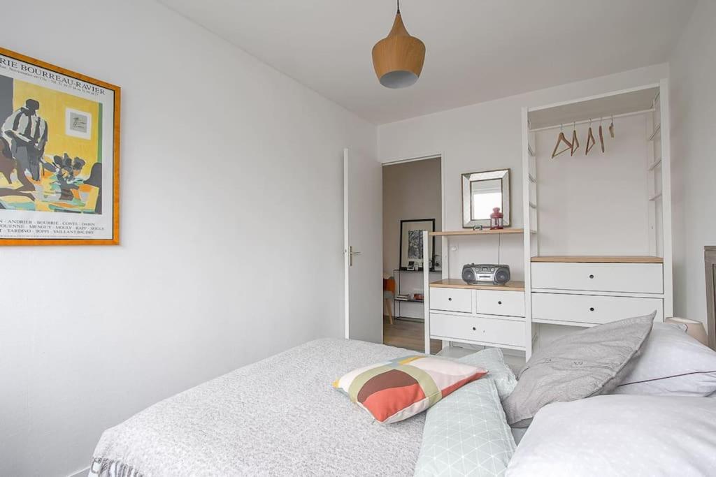 Appt Agreable Avec Balcon Au Sud-Ouest De Caen Apartment Exterior photo